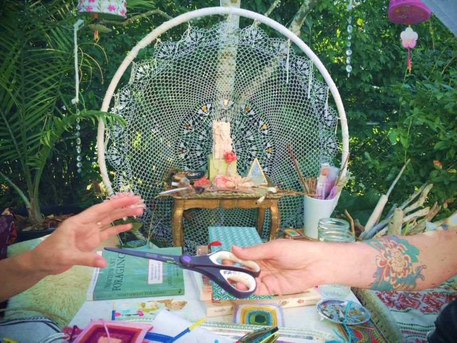 how to not hand scissors to your friend photo by David Knape credit: David Knape