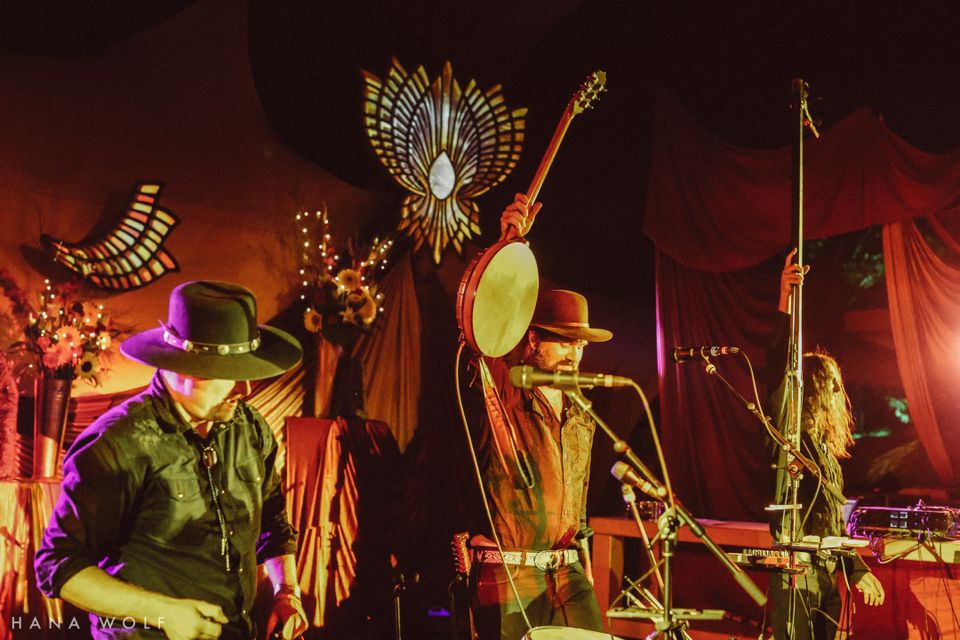 Dirtwire at Beloved Festival by Hana Wolf Photography Dirtwire at Beloved Festival by Hana Wolf Photography