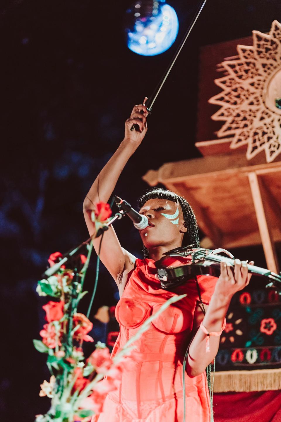 Sudan Archives at Beloved Festival by Amandala Photography