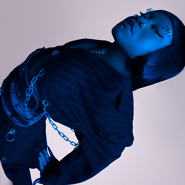 Sampa blue tinted bending over backwards Sampa blue tinted bending over backwards